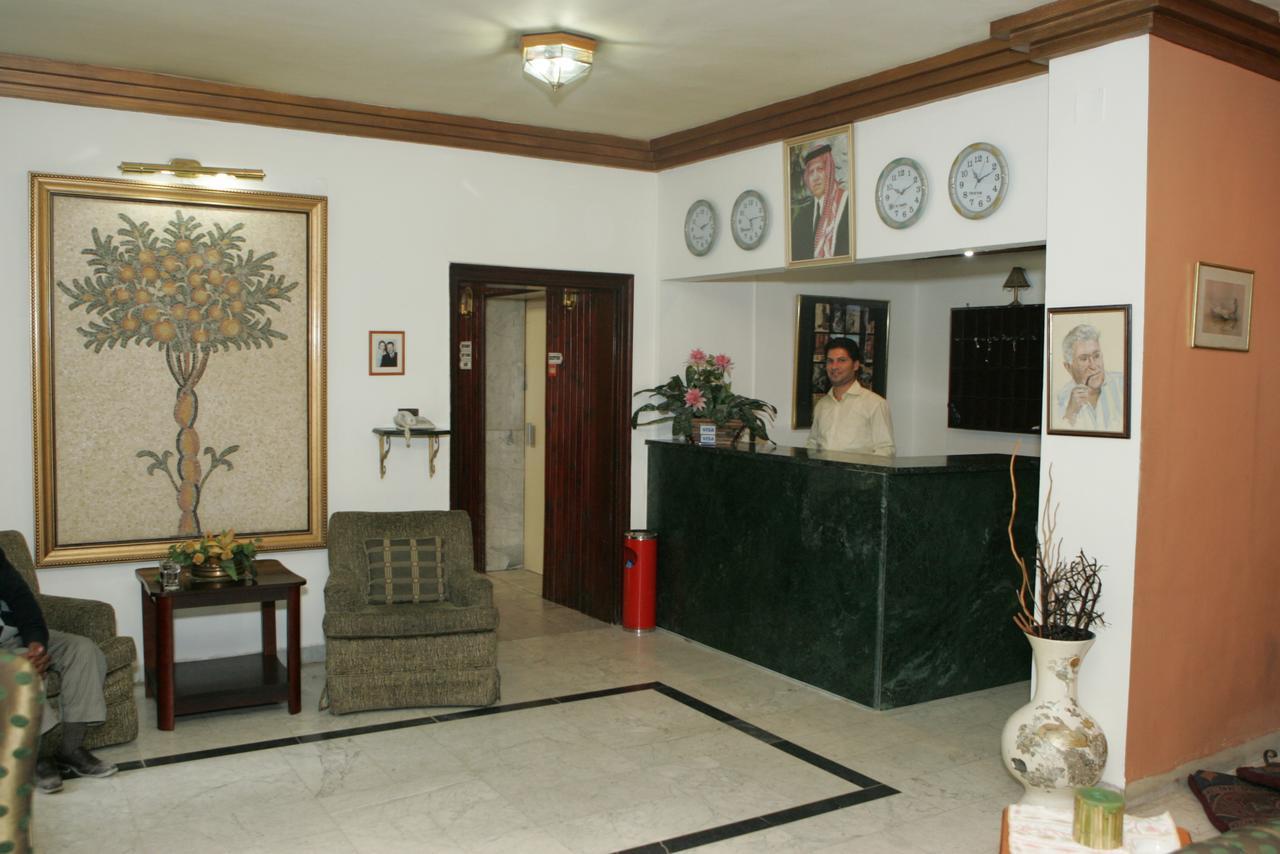 Dove Hotel Amman Buitenkant foto