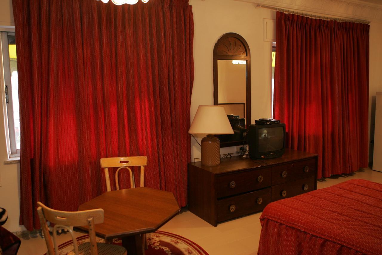 Dove Hotel Amman Buitenkant foto